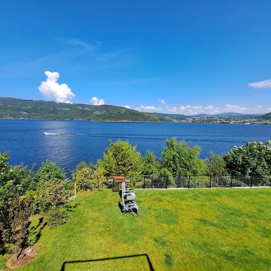 Bergen Sunrise Apartment - Self Check In - Free Parking