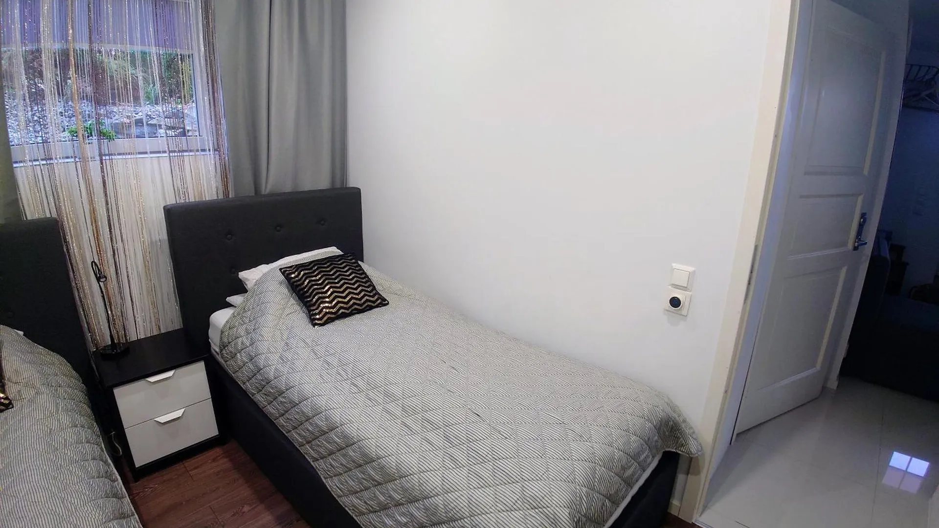 Bergen Sunrise Apartment - Self Check In - Free Parking 0*,
